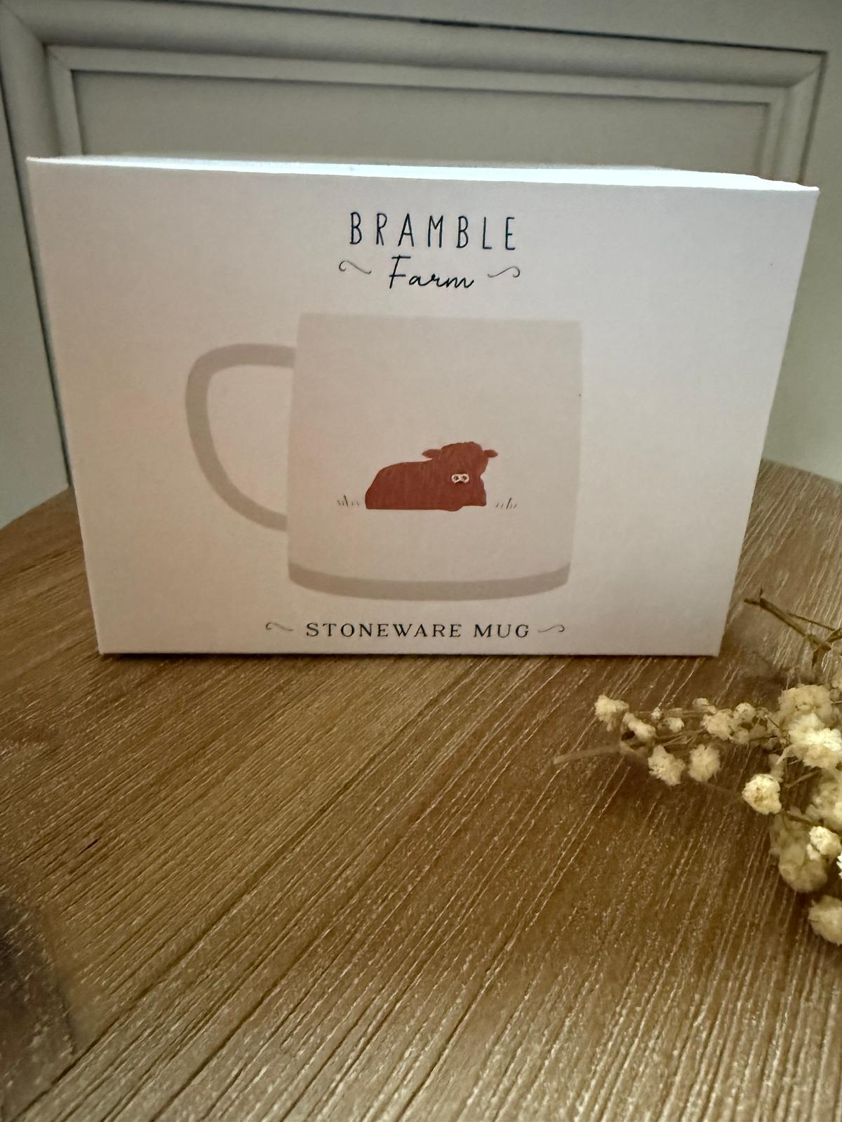 BRAMBLE FARM HIGHLAND COW STONEWARE MUG IN A GIFT BOX - Image 3