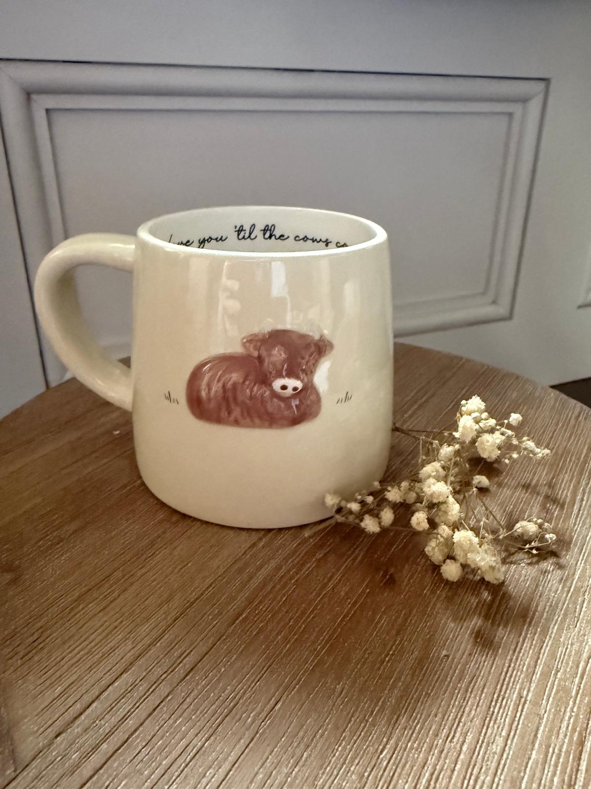 BRAMBLE FARM HIGHLAND COW STONEWARE MUG IN A GIFT BOX
